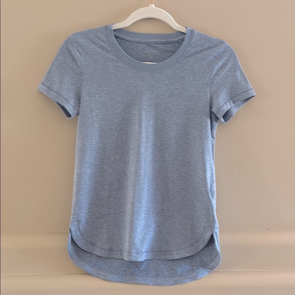 Athleta Uptempo Tee. Blue. XXS. Like New.